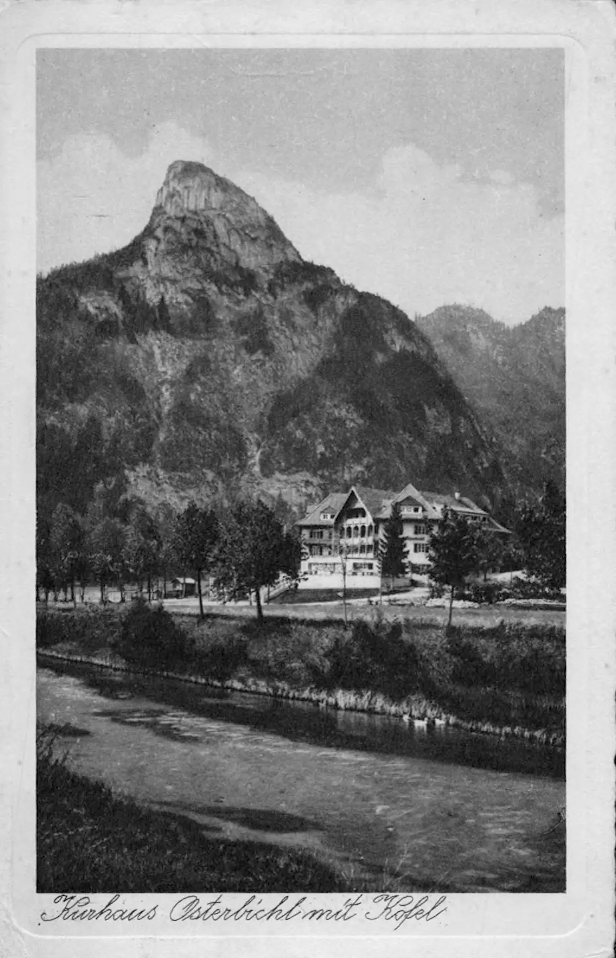 Oberammergau - Kurhaus Osterbicht mit Kofel, Oberammergau, Deutschland